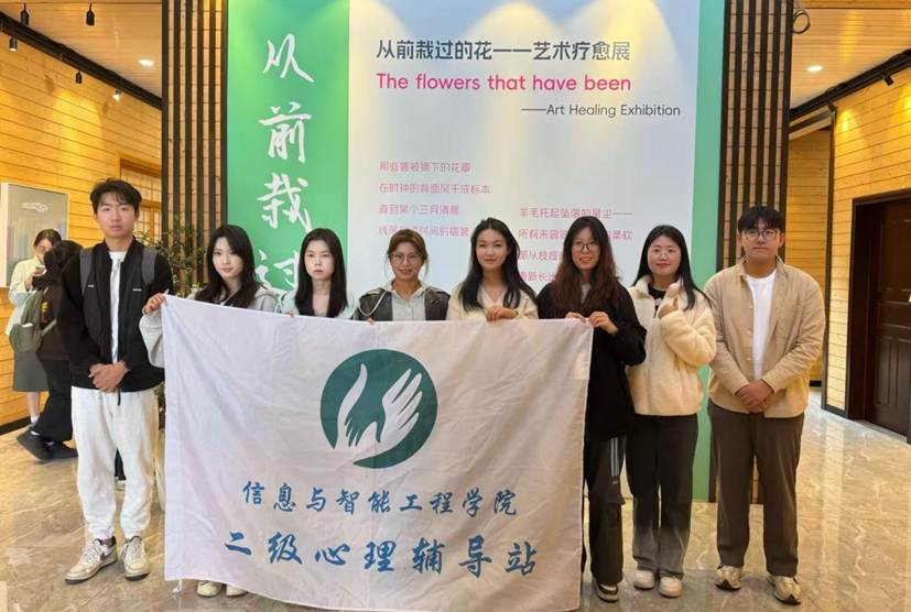 68775354a07e7f425a6e00209a5b00a