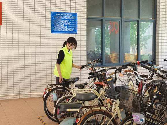 4b569f2519e9e1a279d7afe5b49a6e8