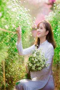 高中校花沦为公厕小说