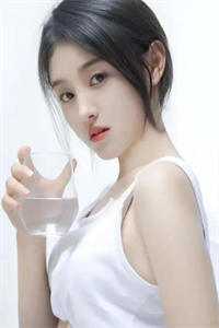 挨肉的女侠破庙