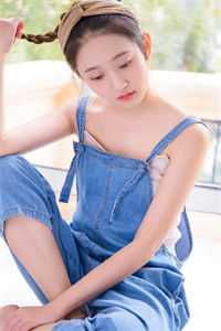 白丝美女被c