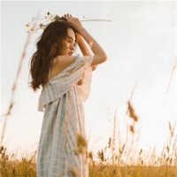 男主给女主吃药让她失忆的小说