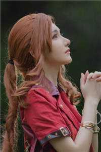 宅男变成美女之后
