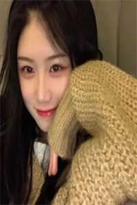 没穿衣服的女人图片