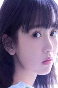 山田麻衣子