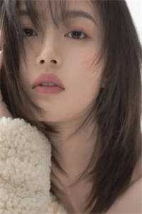 激情吃奶吻胸免费视频xxxx