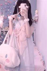 女主后悔重生不离婚