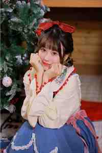 堇美香