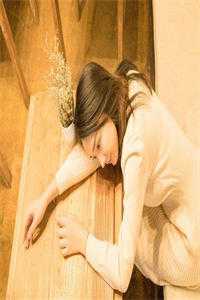 美女扒开内看个够图片胸