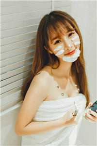 两女互慰