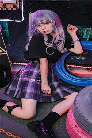 世界尽头咏唱恋曲的少女