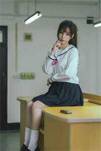 男人扒开添女人下身免费视频