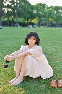 彩面山魈