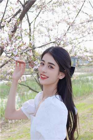 变成黑皮辣妹后
