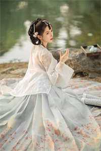 渡辺茜