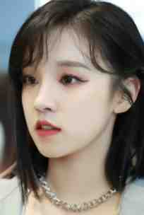 杨羽丝小云