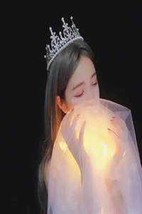 等不及了在车里就开始了