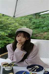 迷人的妻子