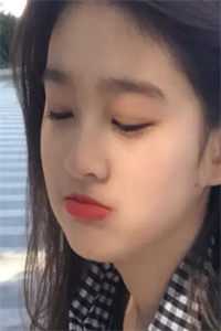 娇艳的丝袜妈妈呻吟