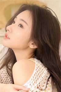 跪在女主人脚下