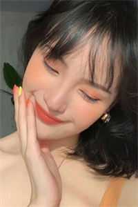 嘬弄她书房高H