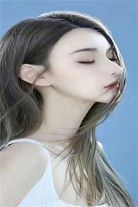 鞠婧格