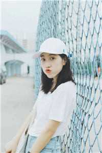 清纯娇妻出借受孕