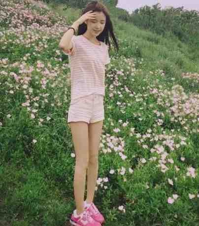 妻子的美腿连裤袜
