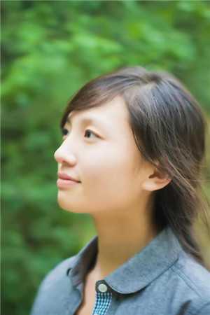 女人挣钱图片