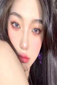 悲伤的贝拉多娜