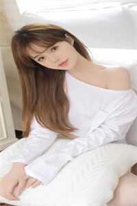 美女喷