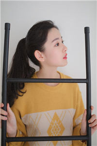 继父分开我的双腿