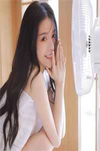 他房间里的云