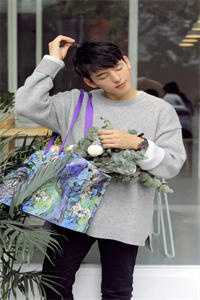 漂亮的女儿中文字幕播放