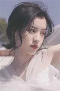 白丝女仆被脱鞋狂挠脚心