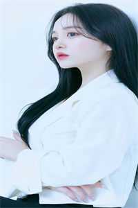 丰满乱理伦女电影