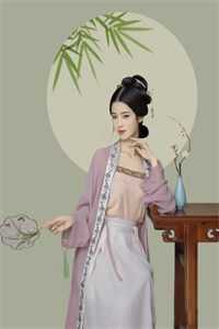 公车校花小柔H
