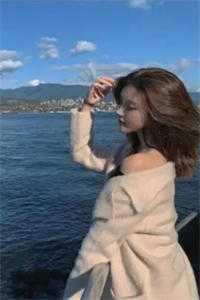 邵湛在许盛里面放小玩具
