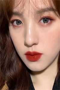 hollyhalston友人母