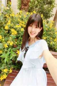 美女自我安慰