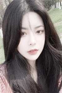 年轻的女教师4免费观看在线